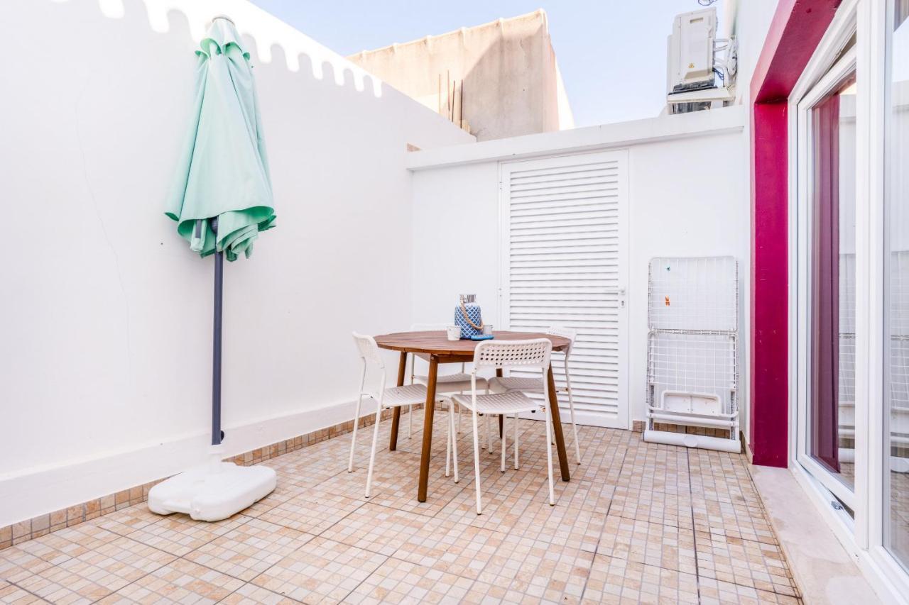 Апартаменты Windmill Escape - Onda Townhouse Одесейше Экстерьер фото
